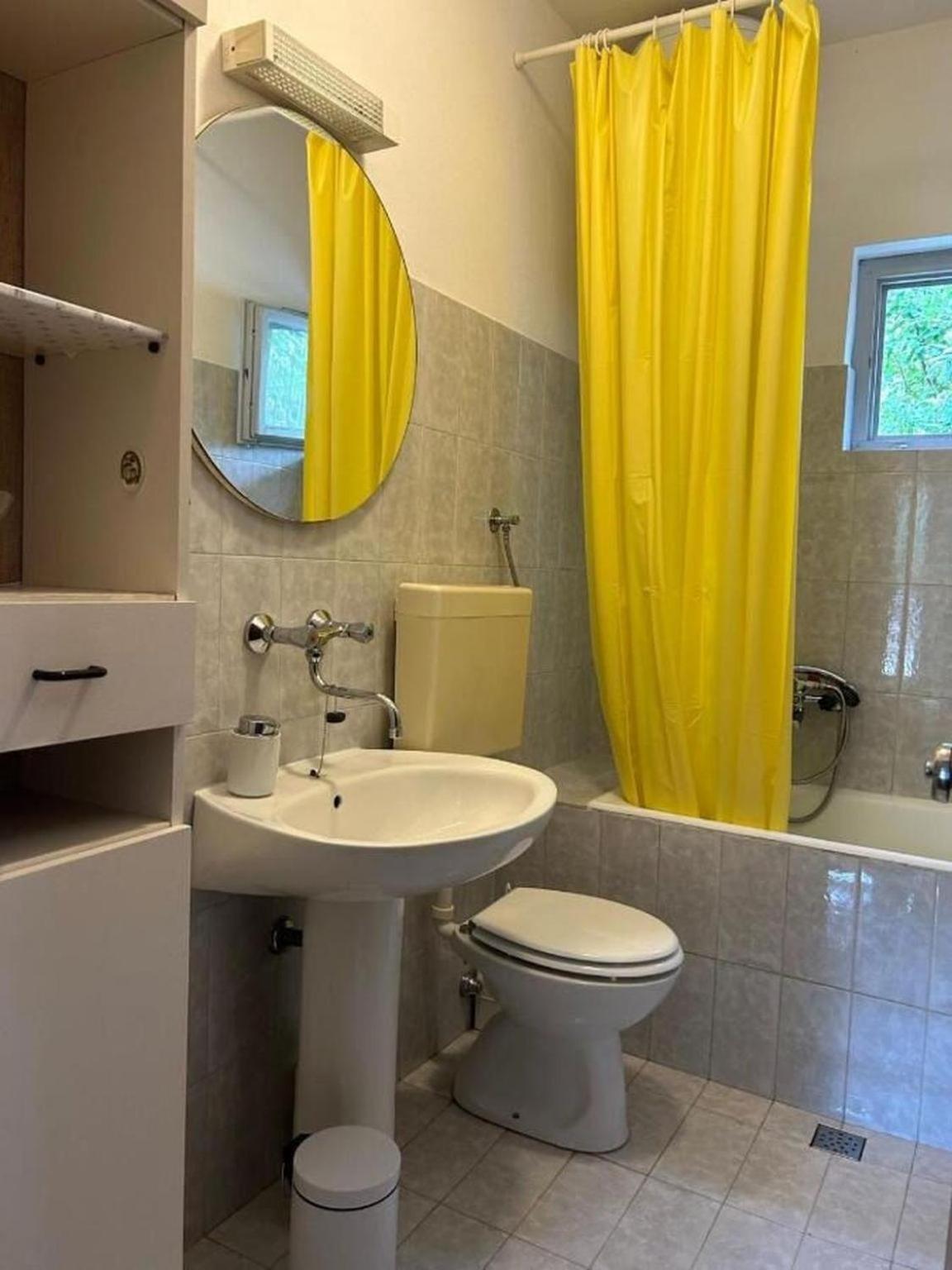 Apartments Matkov - Quite And Peaceful Location Єлса Екстер'єр фото