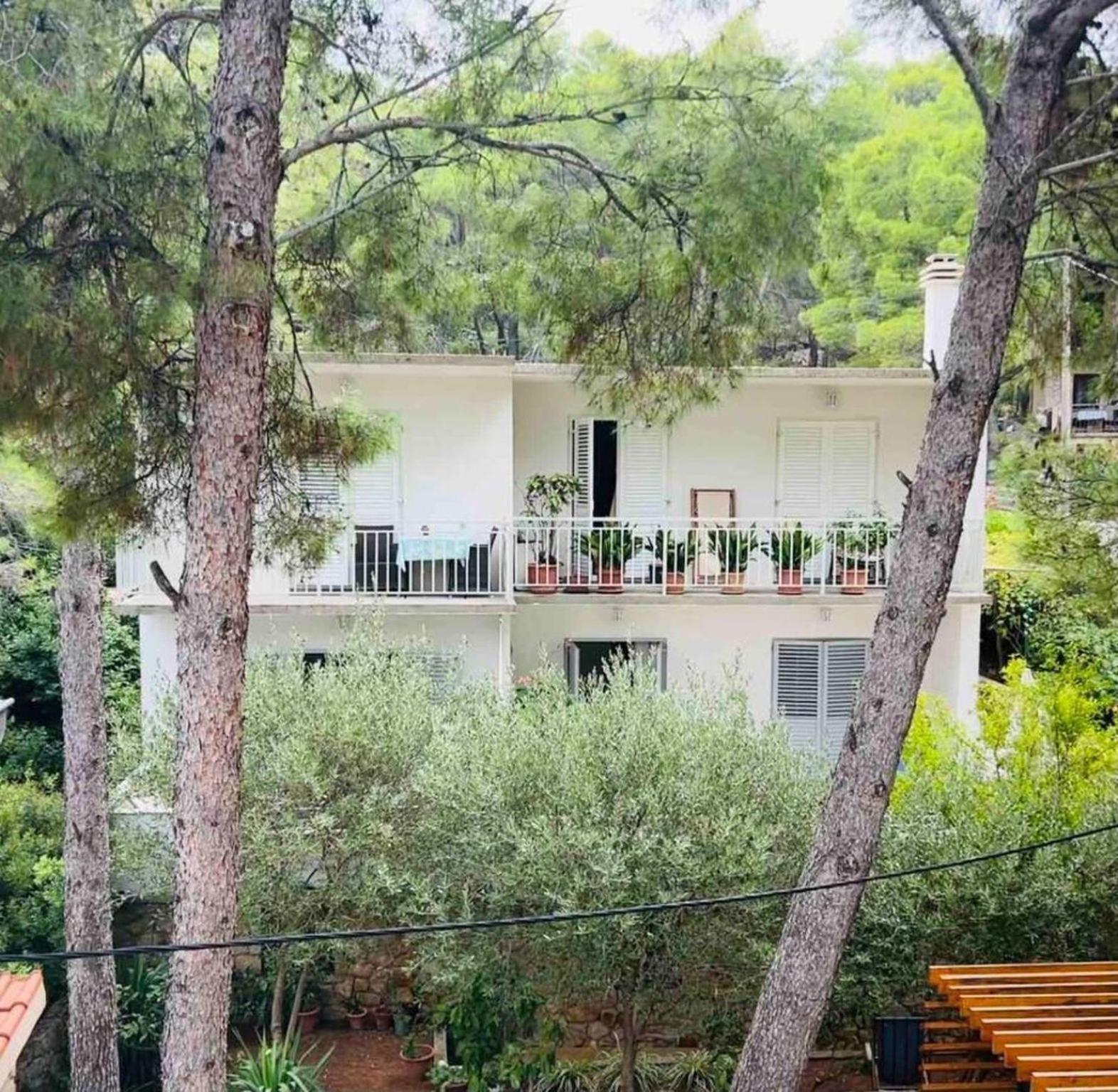 Apartments Matkov - Quite And Peaceful Location Єлса Екстер'єр фото