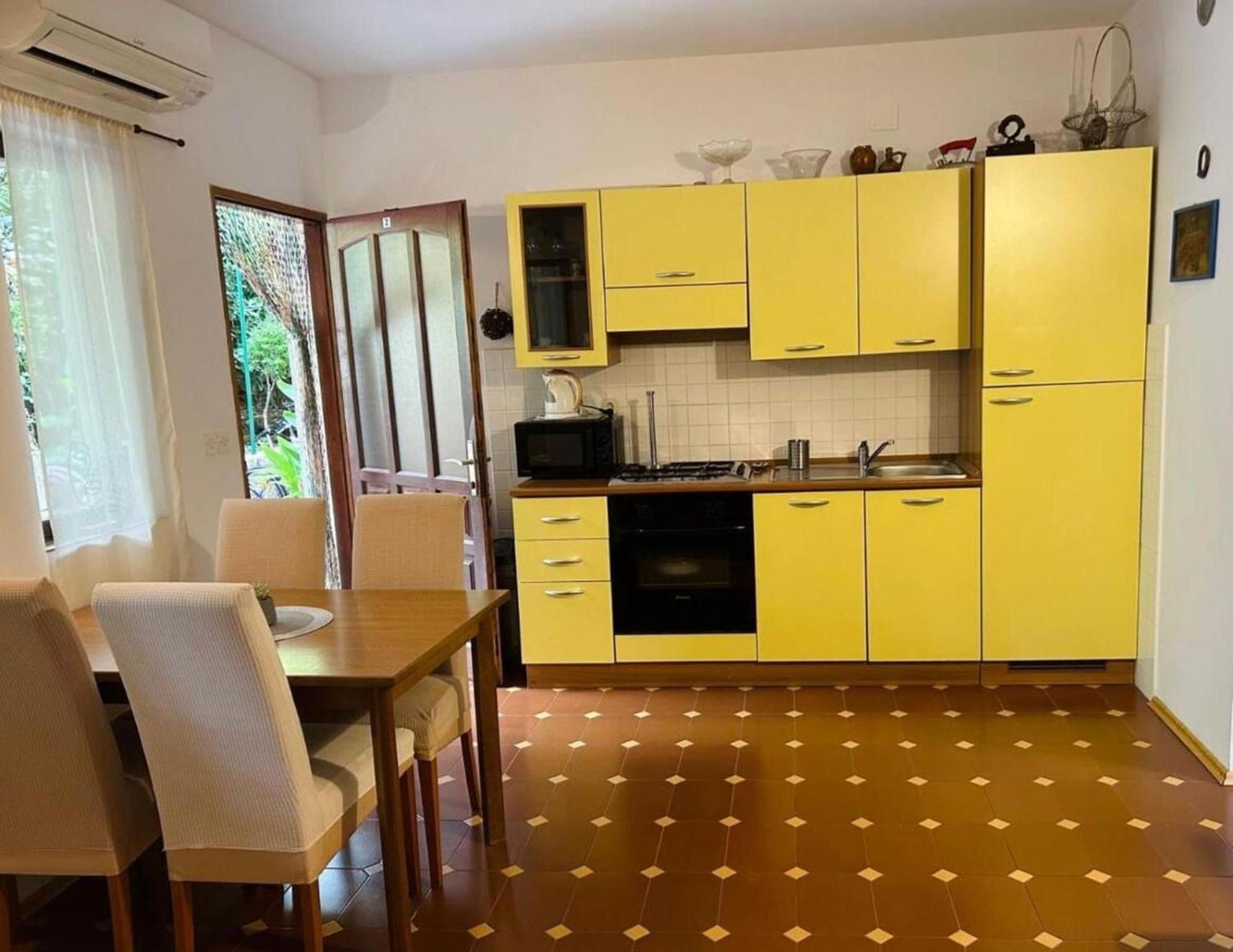 Apartments Matkov - Quite And Peaceful Location Єлса Екстер'єр фото